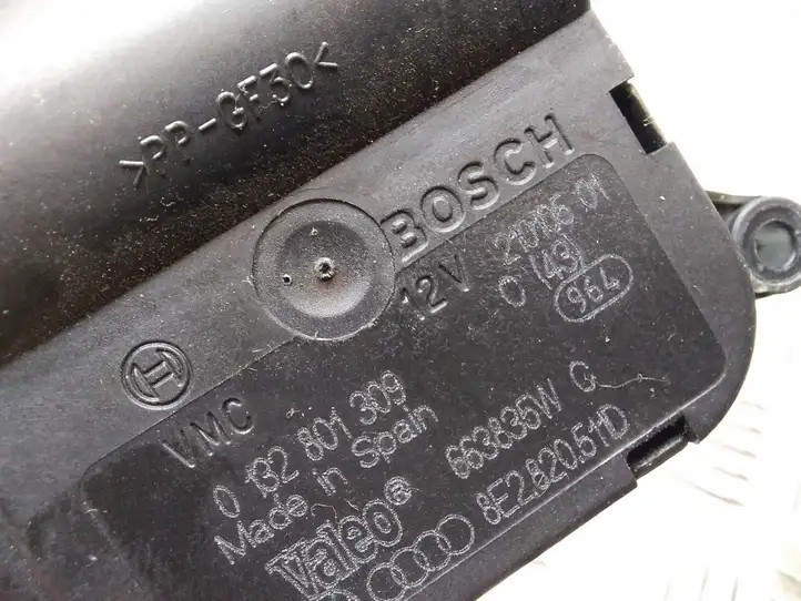 Audi A4 S4 B7 8E 8H (2004 - 2009) 0132801309 Двигатель задвижки потока воздуха — фото 4
