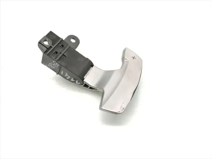 Subaru Outback (2007 - 2009) GS149-00560 Кнопки на рулевом колесе — фото 1