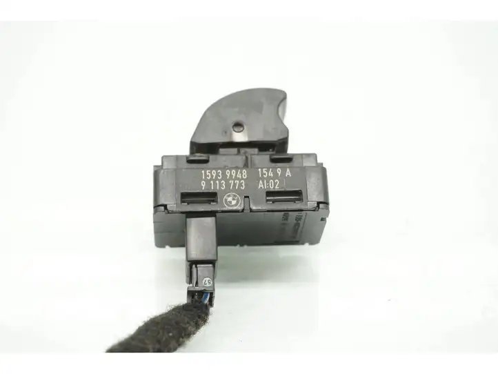 BMW 5 E60 E61 (2004 - 2010) 9113773 Кнопка стеклоподъемников — фото 4