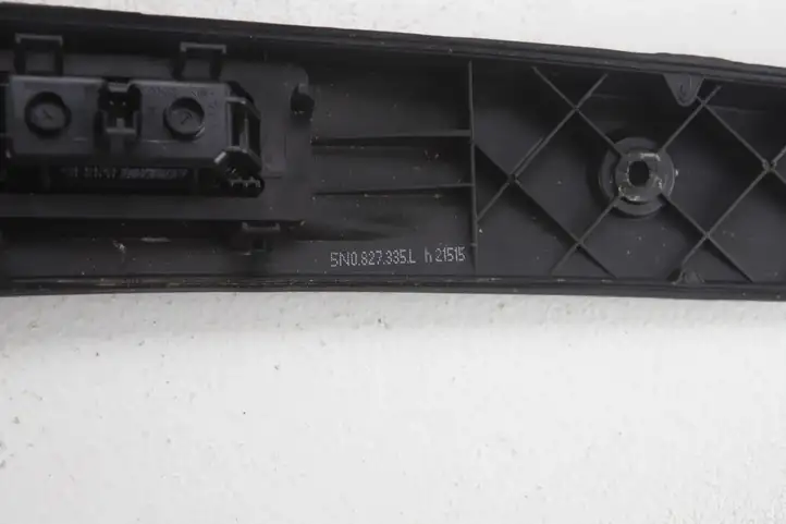 Volkswagen Tiguan (2011 - 2016) 5N0827335L Подсветка номера — фото 6