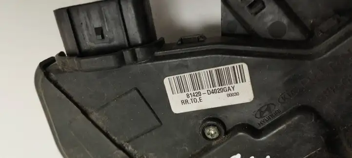 Kia Optima (2015 - 2018) 81420D4020 Замок задней двери — фото 7