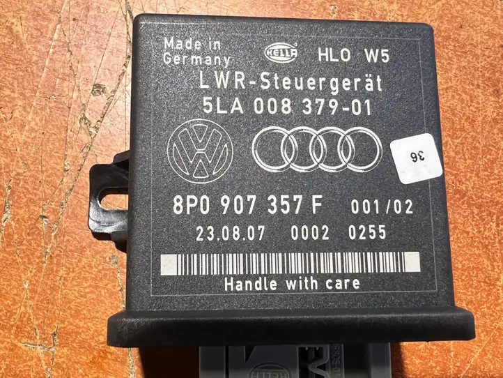 Audi A3/S3 8P (2004 - 2008) 8P0907357F Прочие блоки управления — фото 3