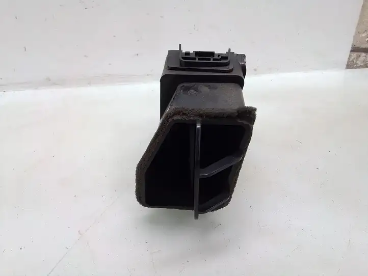 Nissan Primera (2001 - 2008) A1007035 Боковой воздушный дефлектор — фото 3