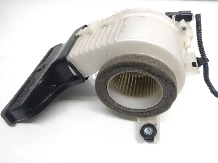 Toyota Auris E180 (2012 - 2018) 0160702060 электрический вентилятор батареи автомобиля — фото 1