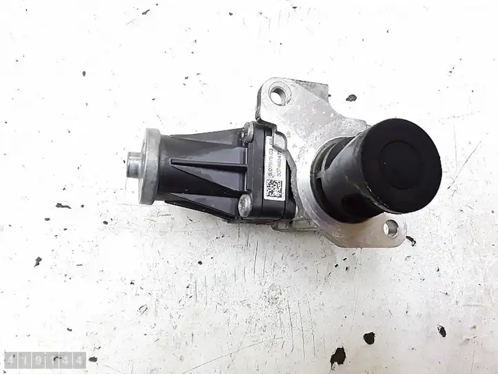 Mercedes-Benz A W176 (2012 - 2018) 705320020 Охладитель клапана EGR — фото 7