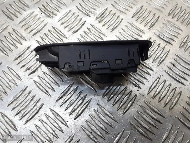 Opel Zafira B (2008 - 2014) 13305009 Блок кнопок стеклоподъемников — фото 5