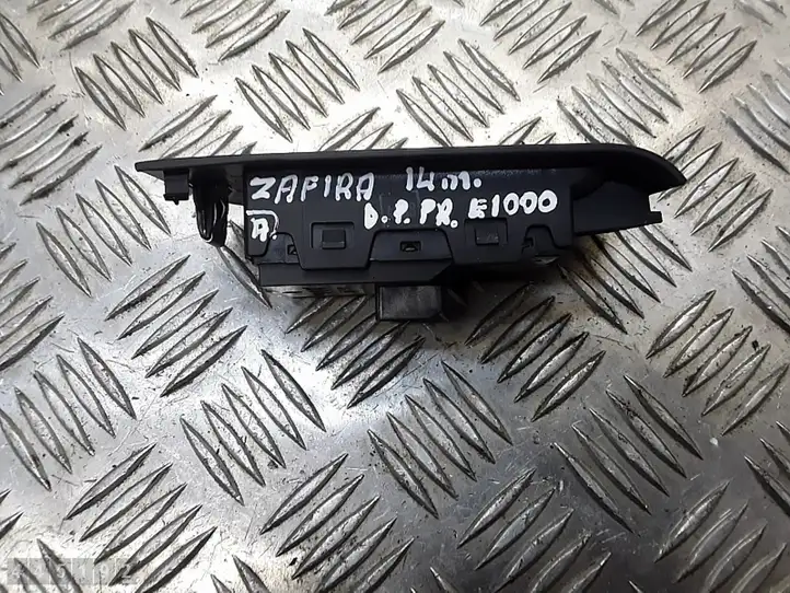 Opel Zafira B (2008 - 2014) 13305009 Блок кнопок стеклоподъемников — фото 6