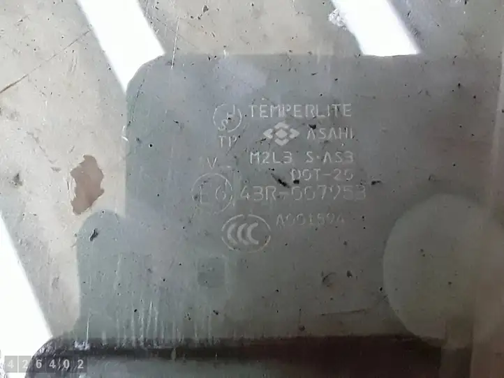 Peugeot 4007 (2007 - 2012) e643r007953 Стекло задней двери — фото 9
