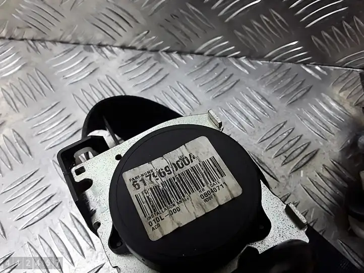 Nissan Juke I F15 (2010 - 2018) 617969900a Передний ремень безопасности — фото 10