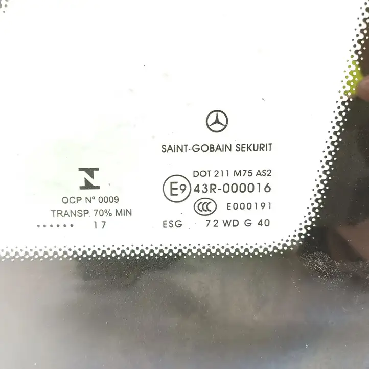 Mercedes-Benz Vito W447 (2014 - ) A4476730105 Треугольное стекло кузова — фото 5