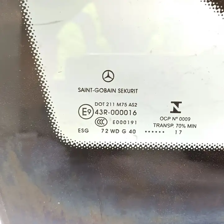 Mercedes-Benz Vito W447 (2014 - ) A4476730205 Треугольное стекло кузова — фото 7