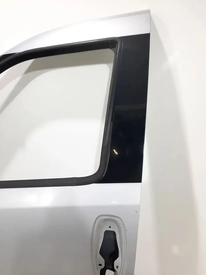 Opel Combo C (2011 - 2017) Дверь — фото 2