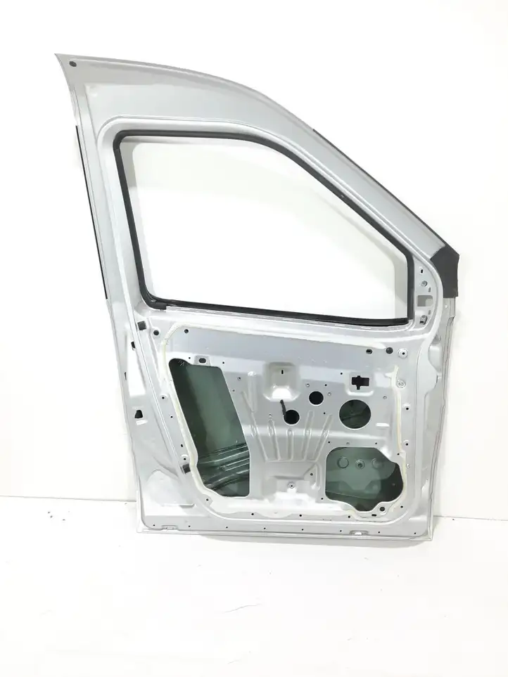 Opel Combo C (2011 - 2017) Дверь — фото 12