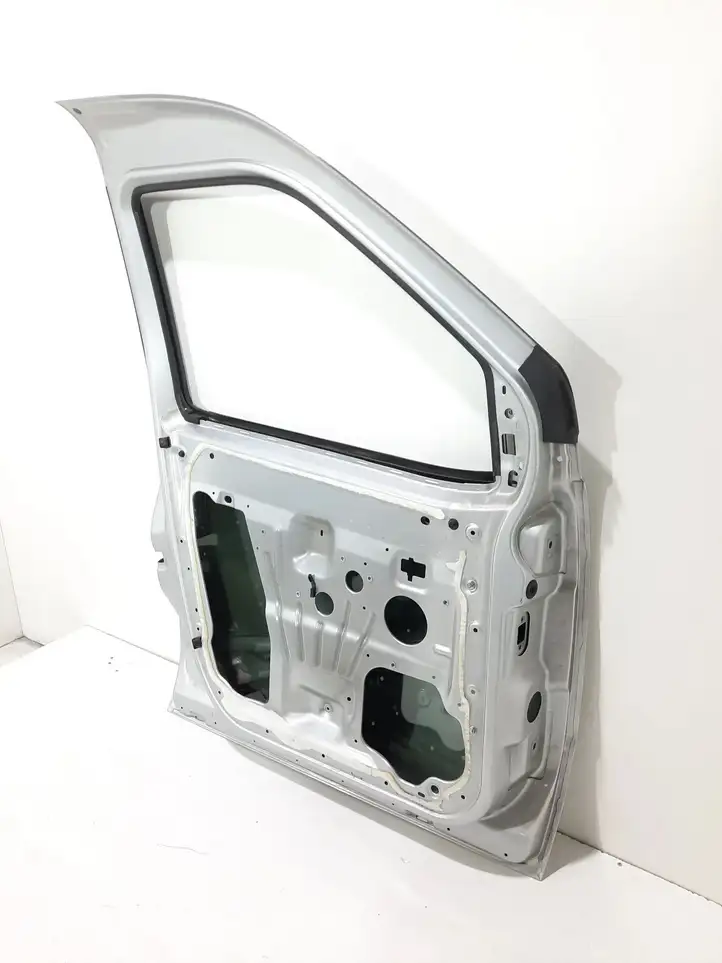 Opel Combo C (2011 - 2017) Дверь — фото 16