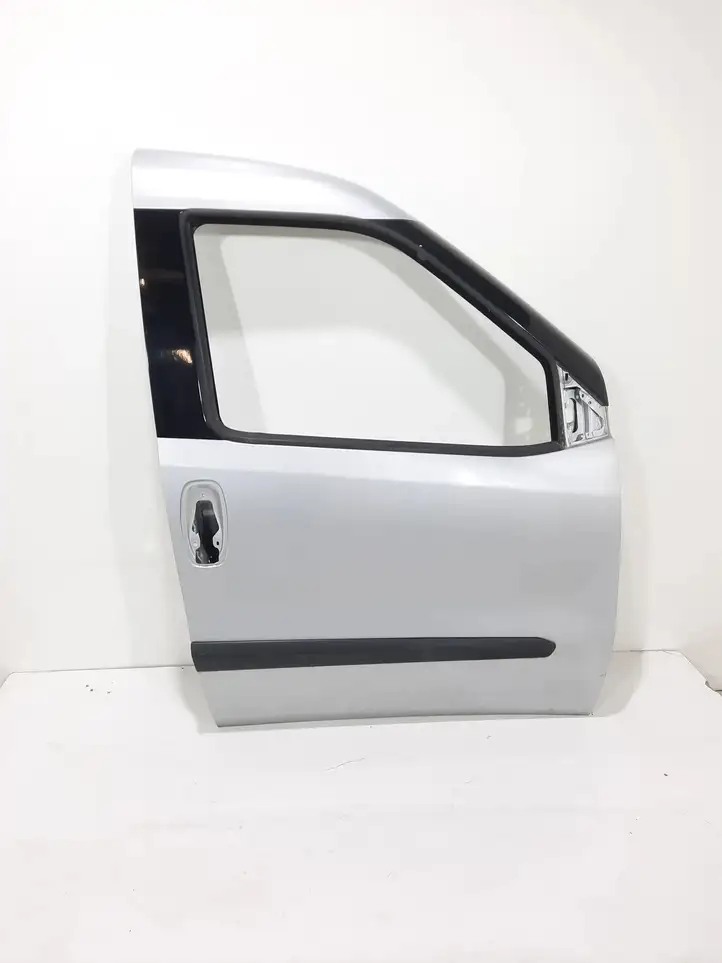 Opel Combo C (2011 - 2017) Дверь — фото 2
