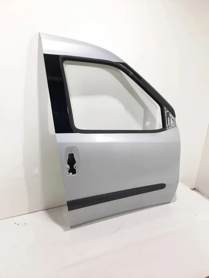 Opel Combo C (2011 - 2017) Дверь — фото 4