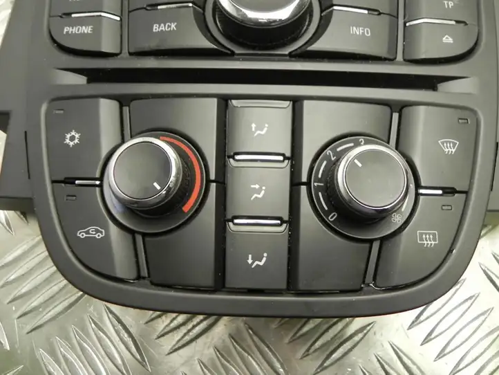 Opel Meriva B (2010 - 2014) 13336631 Магнитола / мультимедийная система — фото 4