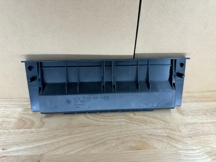 BMW 3 E90 E91 (2005 - 2012) 51167120408 Перегородка органайзера — фото 4