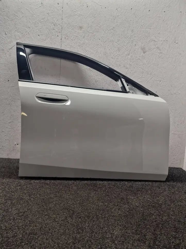 BMW i5 G60 (2023 - ) Дверь — фото 13