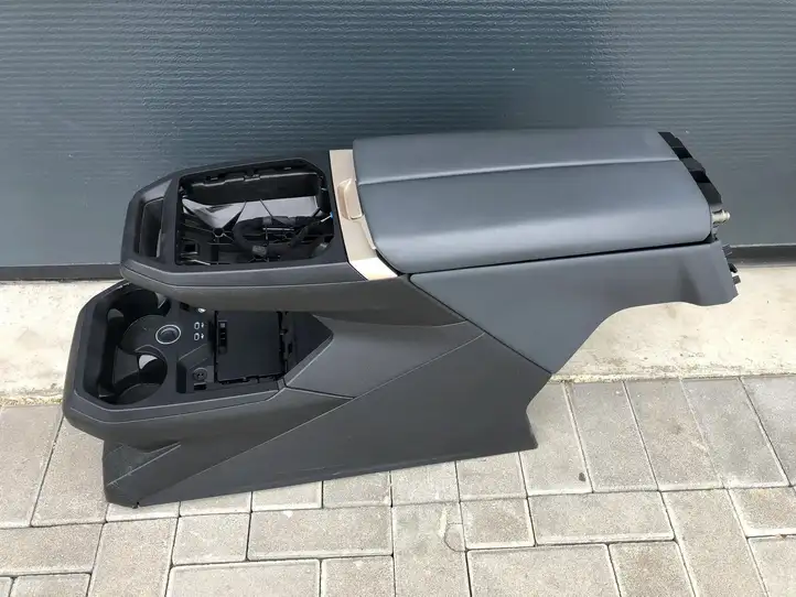 BMW iX (2021 - ) Комплект салона — фото 3