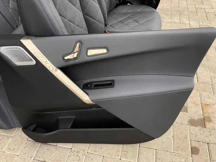 BMW iX (2021 - ) Комплект салона — фото 7