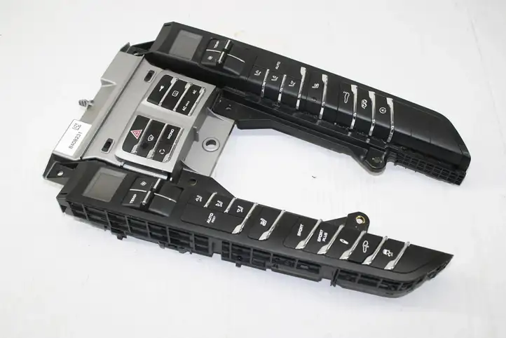 Porsche Panamera (970) (2009 - 2013) 97065320306 Блок кнопок на панели — фото 3