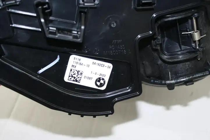 BMW X3 G01 (2018 - 2024) 51165A192C3 Передний подстаканник — фото 2