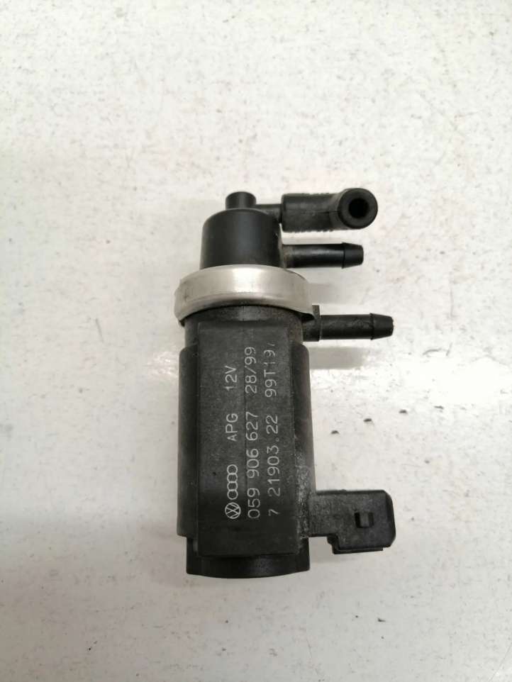 059906627 Audi A6 S6 C5 4B Solenoidinis vožtuvas