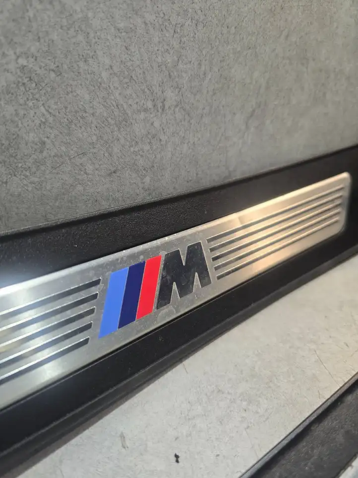 BMW 5 F10 F11 (2009 - 2016) 8054484 Внутренняя отделка переднего порога — фото 4