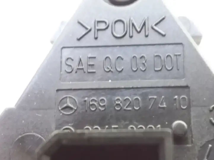 Mercedes-Benz A W169 (2004 - 2012) 1698207410 Включатель аварийных фонарей — фото 3