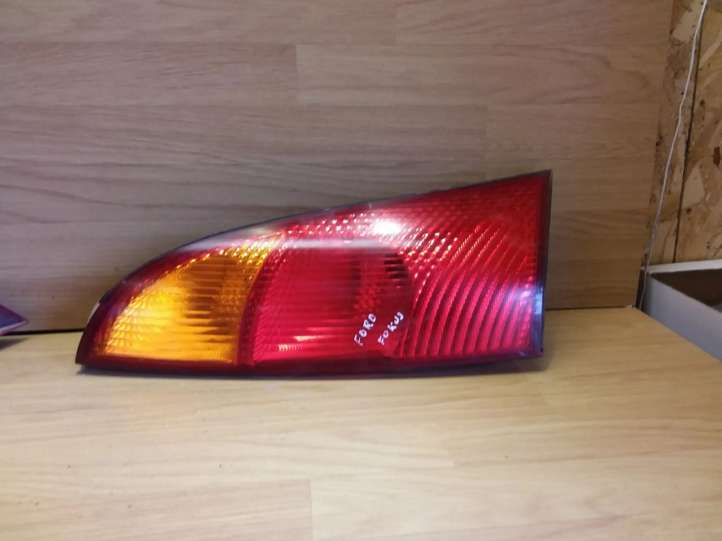 XS4X13405AE Ford Focus Galinis žibintas kėbule