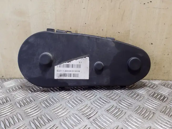 Land Rover Range Rover Sport L320 (2005 - 2009) 4R806A247BE Защита ремня ГРМ — фото 1