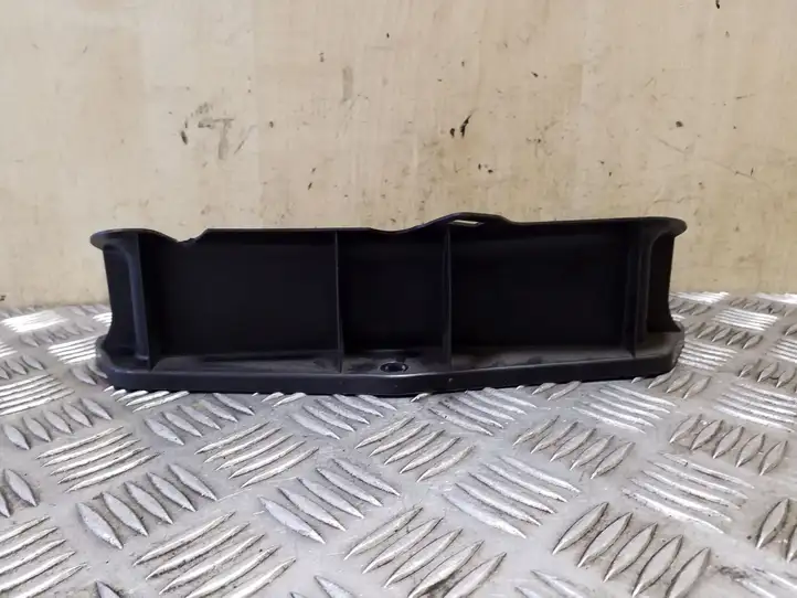 Volkswagen PASSAT B8 (2015 - ) 5Q0815479 Воздуховод салонного фильтра — фото 2