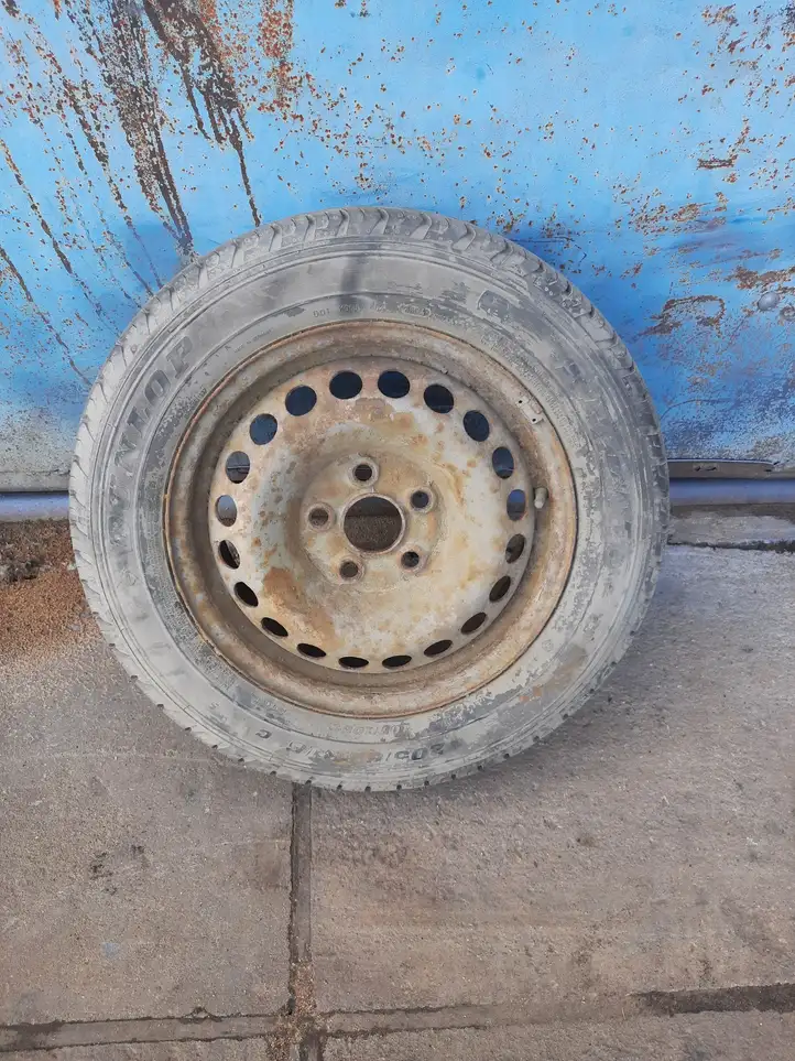 Volkswagen Transporter-Caravelle (2003 - 2009)  2056516C Запасное колесо R 16