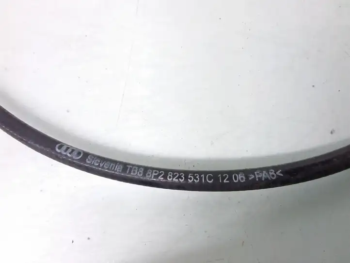 Audi A3/S3 8P (2004 - 2008)  8P2823531C Трос замка капота