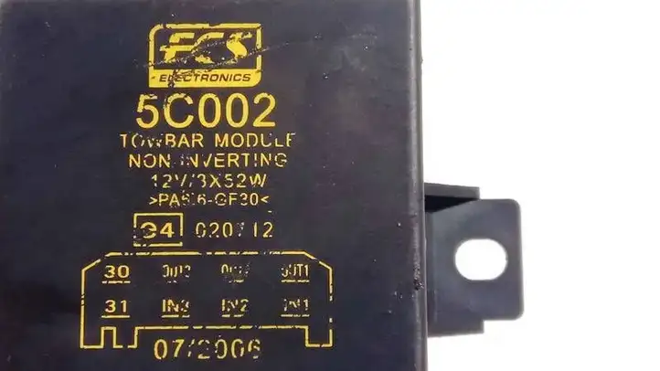 Honda FR-V (2004 - 2009) 5C002 Реле крюка для прицепа — фото 3