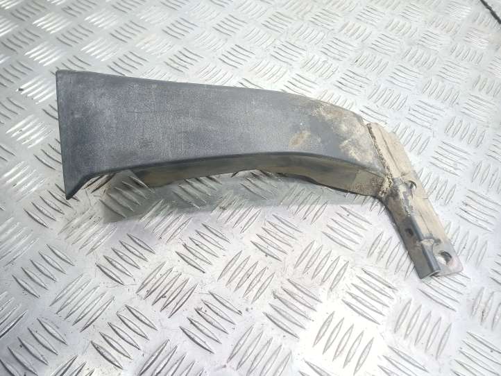 Subaru Forester SF (2000 - 2003)   Отделка крыла (молдинги)