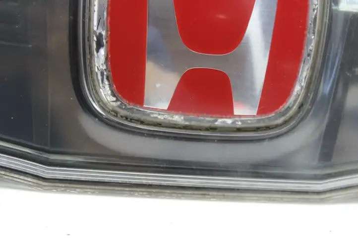 Honda Civic (2006 - 2011) Задний фонарь в крышке багажника — фото 11