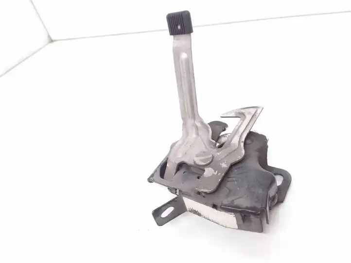 Honda CR-V (2006 - 2009) Замок капота — фото 1