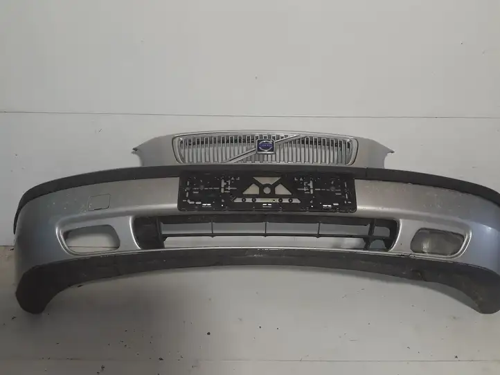 Volvo V70 (2000 - 2004)   Передний бампер