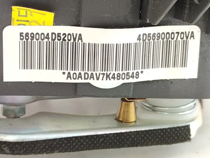 Kia Carnival (2006 - 2014) M307137662608 Подушка безопасности руля — фото 8