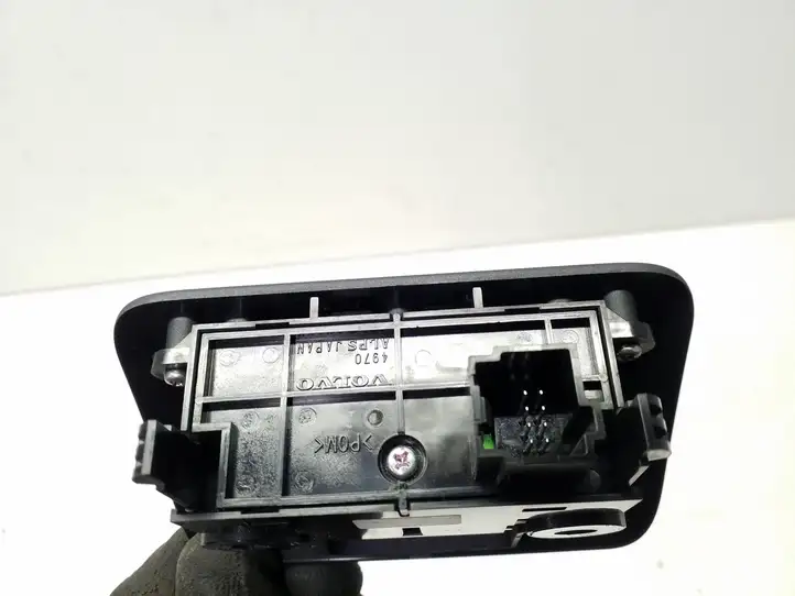 Volvo V70 (2013 - 2016) 31343242 Кнопка ручного тормоза — фото 2