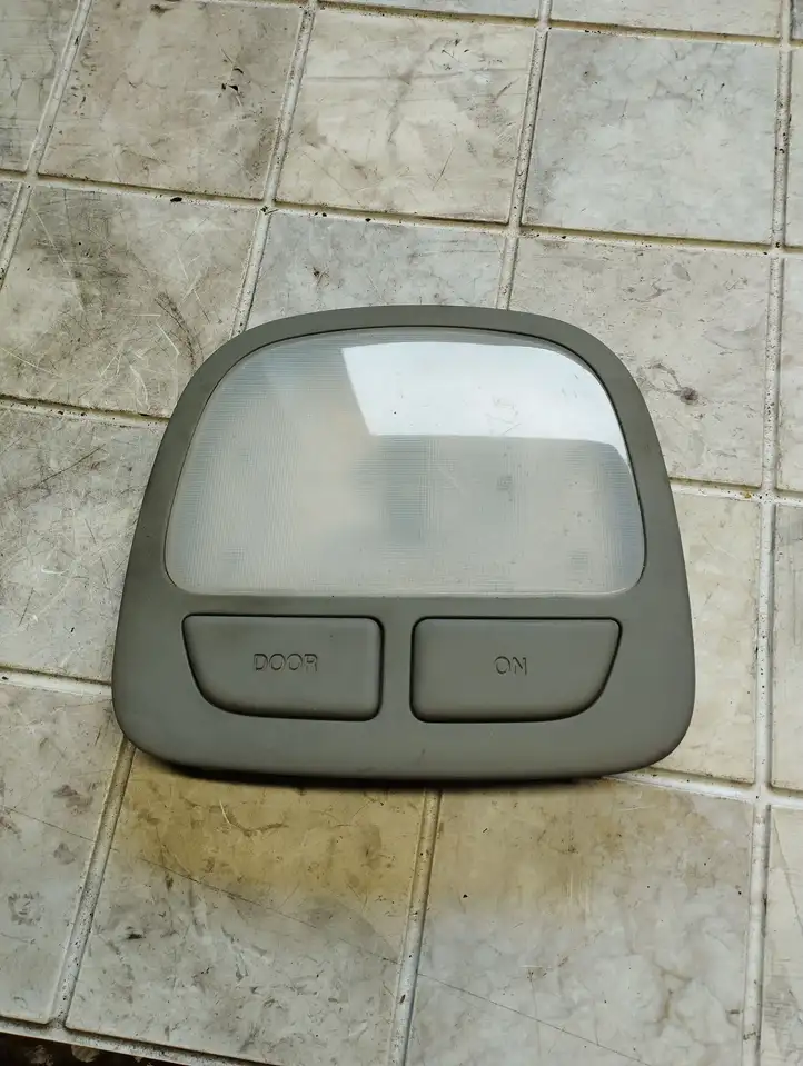 Hyundai Santa Fe (2005 - 2009) 928502BXXX Передняя подсветка — фото 1