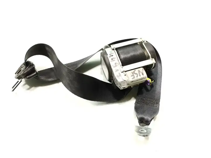 Skoda Octavia Mk2 (1Z) (2004 - 2013) 1Z0857701C Передний ремень безопасности — фото 1