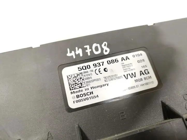 Skoda Octavia Mk3 (5E) (2013 - 2019) 5Q0937086AA Модуль комфорта — фото 7