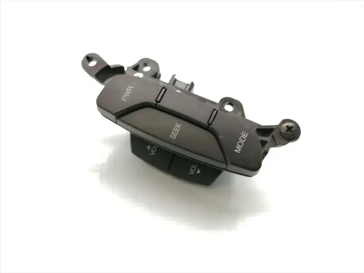 Chevrolet Captiva (2006 - 2011) 96628528 Кнопки на рулевом колесе — фото 4