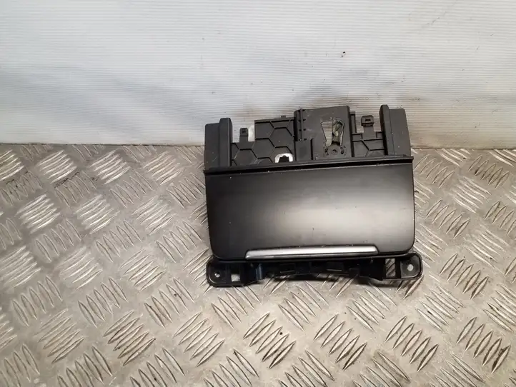 Audi Q5 SQ5 (2008 - 2012) 8K0857951 Передняя пепельница — фото 1