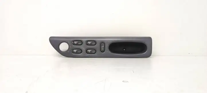 Renault Espace III (1996 - 2002) 7701686914 Кнопка стеклоподъемников — фото 1