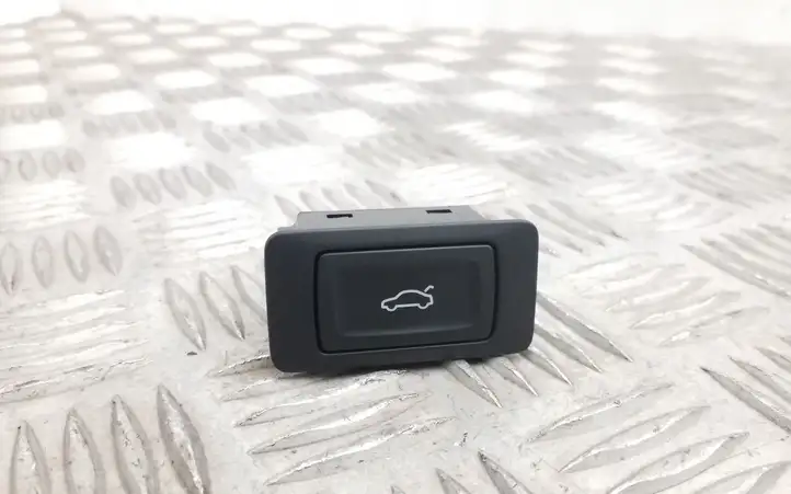 Audi A6 C7 (2014 - 2018) 4G0959831C Кнопка закрытия багажника — фото 1