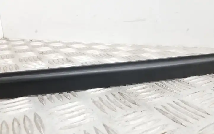 Audi A4 S4 B9 (2015 - 2019) 8W0854328C Накладка стоек лобового стекла — фото 3